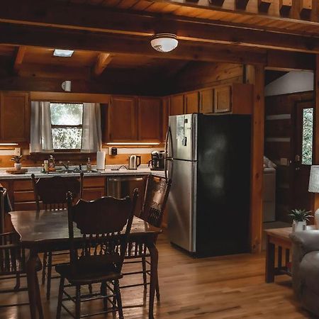 Purlear Creekside Overlook At 36 North Cabin - Fireplace מראה חיצוני תמונה
