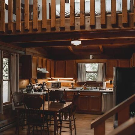 Purlear Creekside Overlook At 36 North Cabin - Fireplace מראה חיצוני תמונה