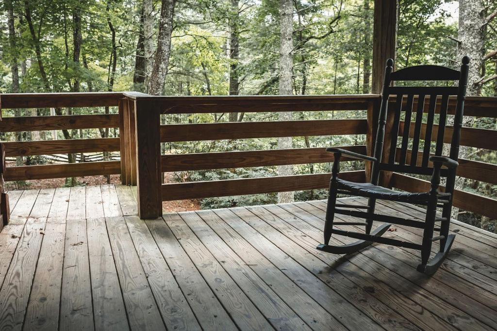 Purlear Creekside Overlook At 36 North Cabin - Fireplace מראה חיצוני תמונה